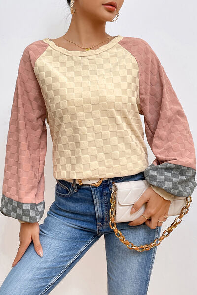 Checkered Contrast Round Neck Long Sleeve T-Shirt