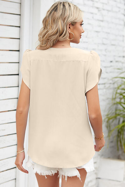 Round Neck Short Sleeve Ruched Top