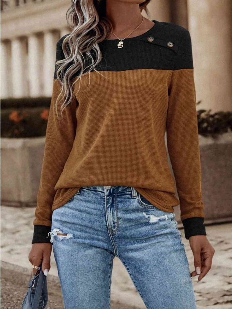 Contrast Buttoned Round Neck Long Sleeve T-Shirt