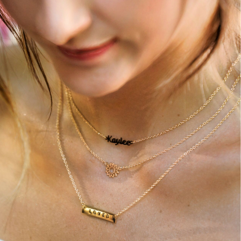 Lumiela Personalized Necklace Names  A-Jessica